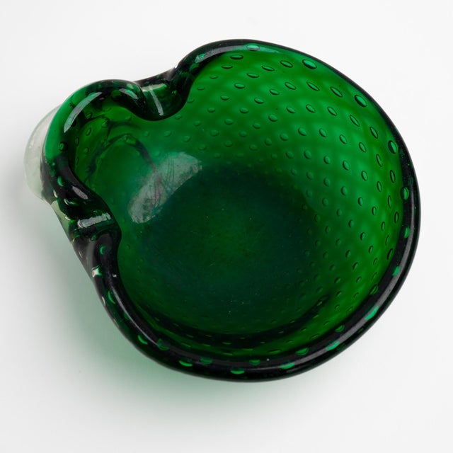 1950s Vintage Emerald Green Murano Bullicante Art Glass Catchall Dish For Sale - Image 5 of 14