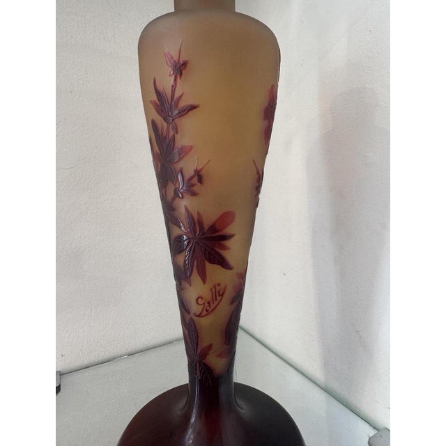 Brown Art Nouveau Glass Lamp Base with Floral Decoration from Émile Gallé, 1890s For Sale - Image 8 of 10