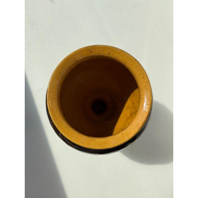 Small vase by Nils Kähler dating to the 1930s, with slip-trailed decoration. There are two chips at the upper rim and one...