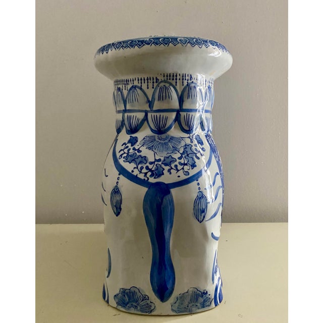 Chinoiserie Vintage Ceramic Chinoiserie Blue & White Elephant Plant Stand or Garden Stool For Sale - Image 3 of 12