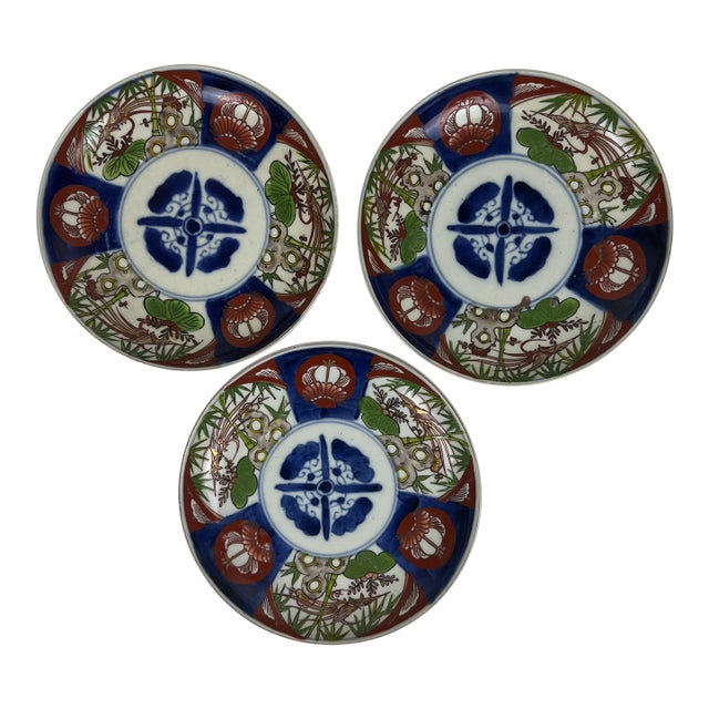 Early 20th Century Antique Imari Plates - Set of 3 For Sale