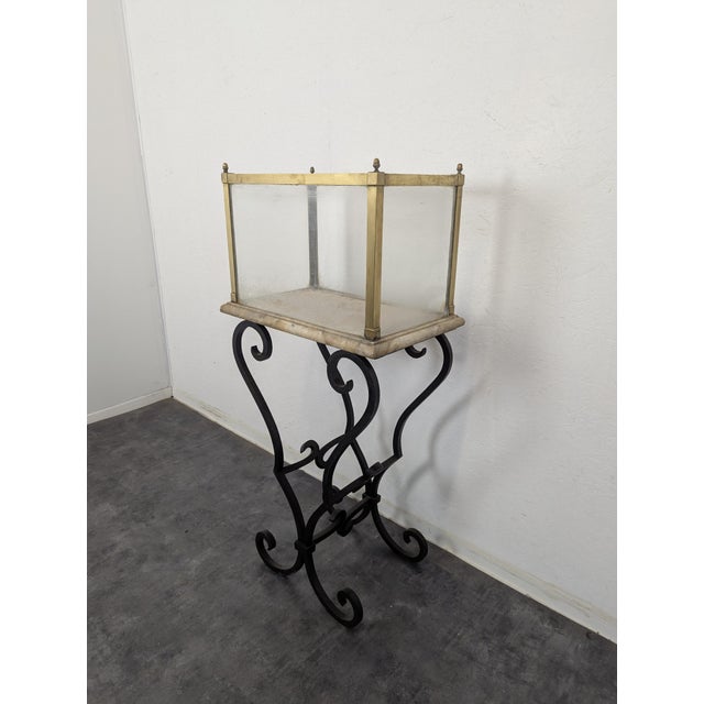 Mid-Century Modern Terrarium, in Very Good conditions.