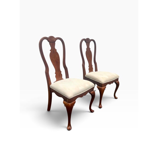 Wood Late 20th Century Attributed Ethan Allen Queen Anne Cherry Dining Chairs – Pair For Sale - Image 7 of 9