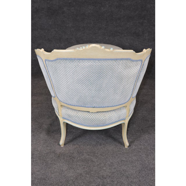 Textile French Louis XVI Style Creme & Blue Accent Paint Decorated Chaise Lounge For Sale - Image 7 of 14