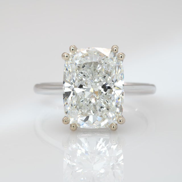 2020s 5Ct Lab Diamond Ring With Sapphire Accent and Lab Diamonds Halo: Solid 14k Gold, Size 6.75 For Sale - Image 5 of 9