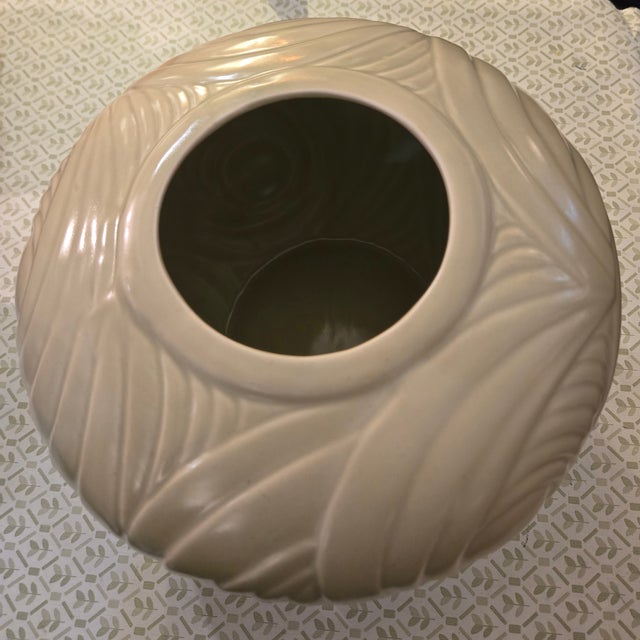 Japanese Vintage Japanese Ceramic Vase With Seafoam Celadon Glaze and Swirl Pattern For Sale - Image 3 of 5