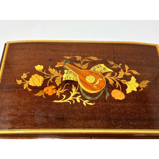 Vintage Jewelry Music Box Made in Italy by Reuge For Sale - Image 4 of 15