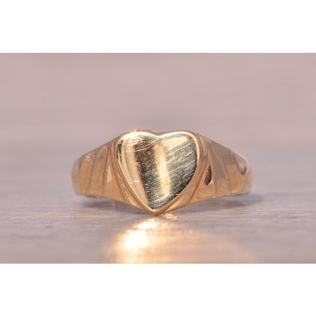 The Great: Childs Heart Signet Ring in Yellow Gold For Sale - Image 9 of 11