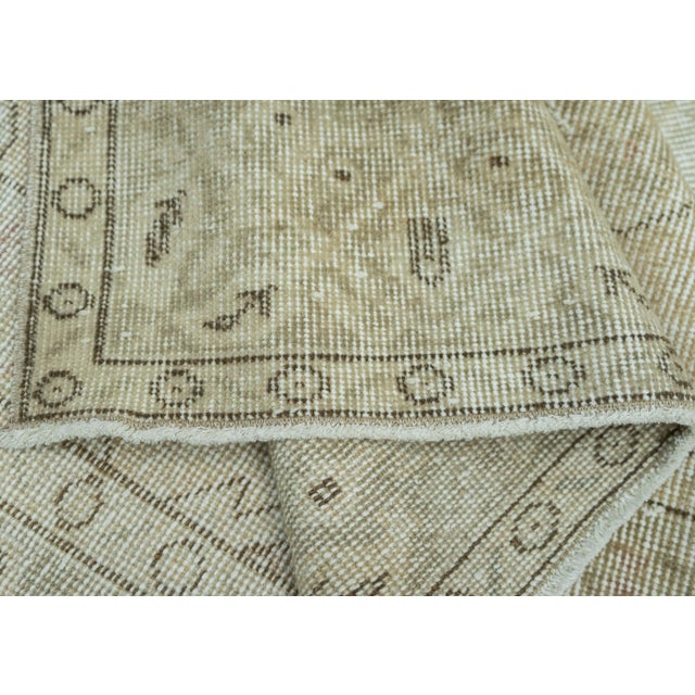 Turkish Vintage Rug 4'9" x 12'10" #20776 For Sale In Houston - Image 6 of 8