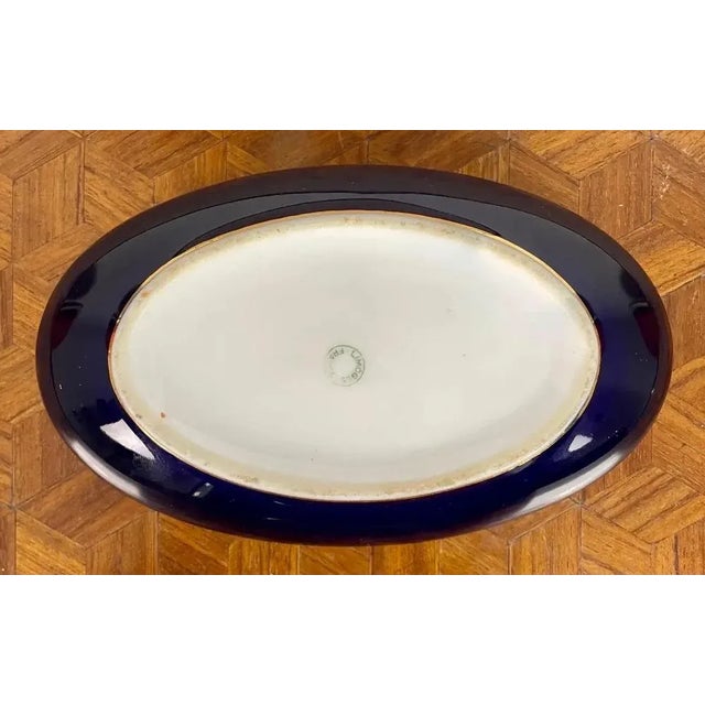 Pretty Limoges porcelain candy box. Can be used in jewelry box, candy box or trinket box. The porcelain is a beautiful...