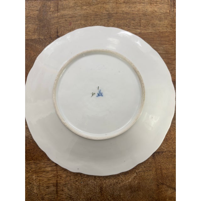 Rococo Late 18th Century Porcelain Relief Plate With Gilt Moulded Vine and Grape Leaves From Meissen Porcelain For Sale - Image 3 of 8