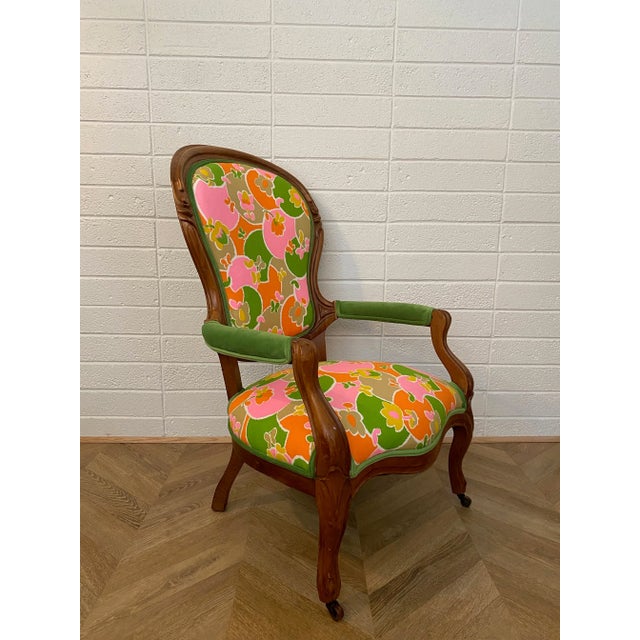 Early 1900s Victorian Wooden Armchair Upholstered in Vintage Colorful Groovy Print Fabric and Green Velvet For Sale - Image 4 of 12