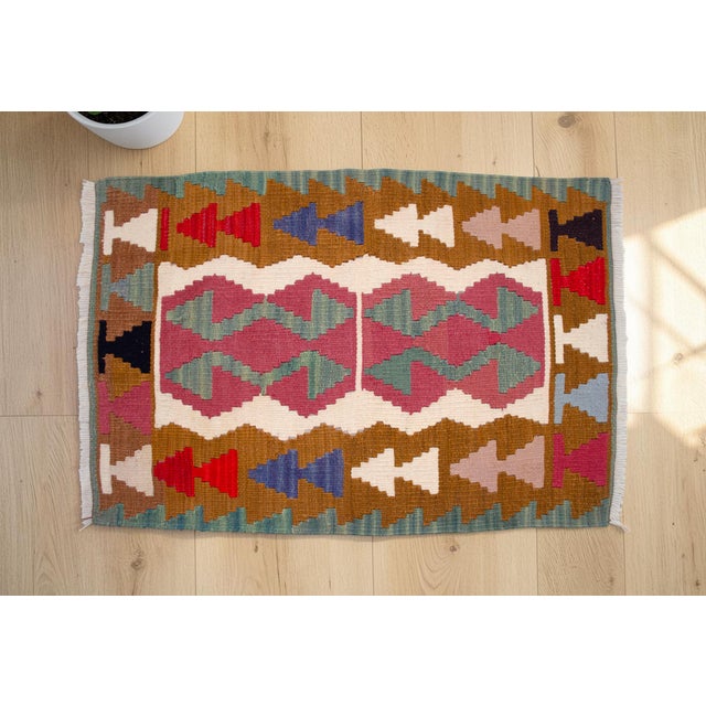 Mid-Century Modern 1990s Turkish Rug Hand-Woven Kilim Rug - 2'4" X 3'5" For Sale - Image 3 of 10