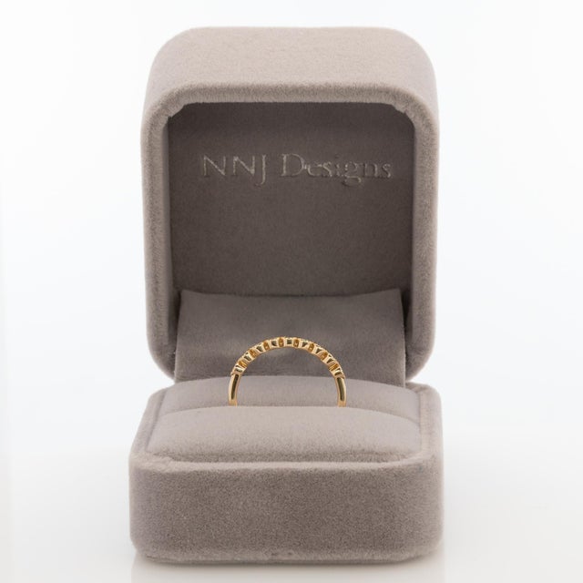 Diamond Band With Milgrain Detailing: Solid 14k Gold – Round Minimalist Jewelry, Size 6.75 For Sale - Image 4 of 9