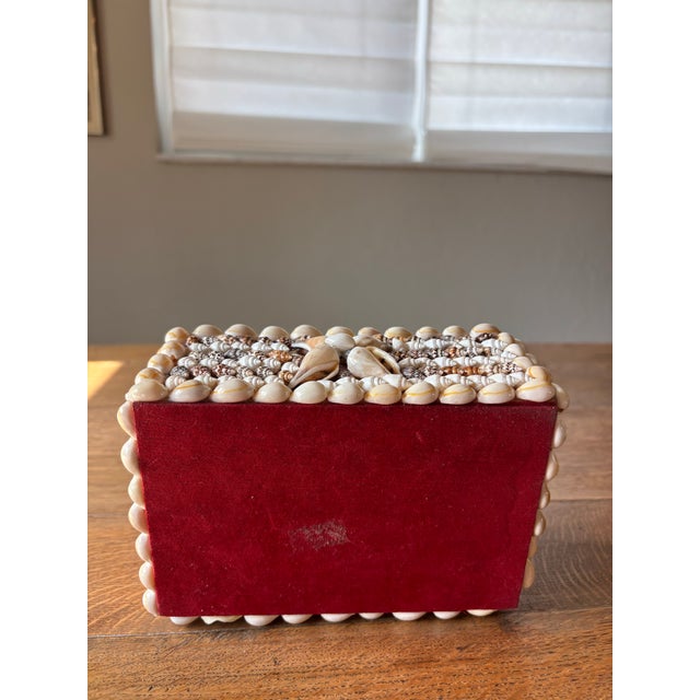 Antique White Vintage English Shell Box For Sale - Image 8 of 8