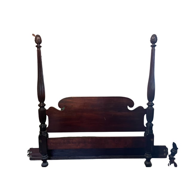 Traditional Antique 4-Poster Double Hand-Carved Bed From the Early 1900s For Sale - Image 3 of 3