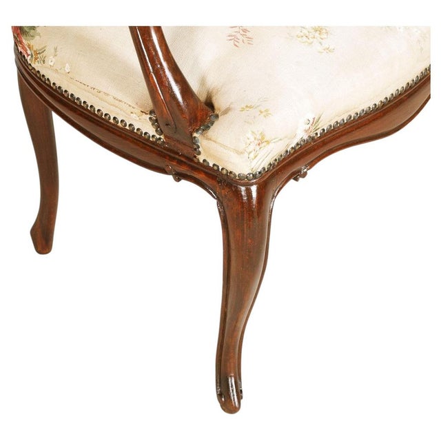 Late 19th Century Antique Venetian Walnut Armchairs from Noble Residence, Italy, 1880, Set of 2 For Sale - Image 5 of 11