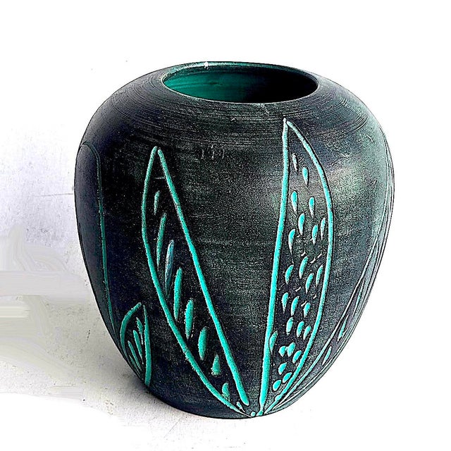 1970s 1970s Sgraffito Ceramic Vase in the Style of Aldo Londi for Bitossi For Sale - Image 5 of 12