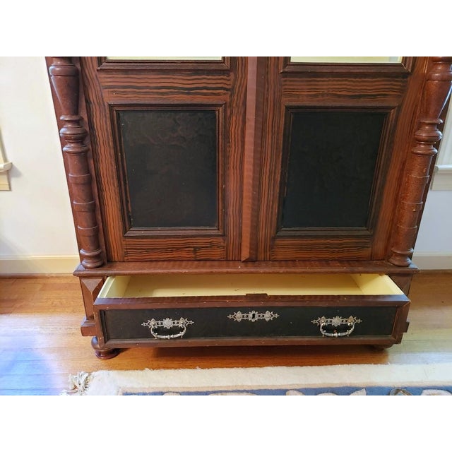 19th-C. Belgian Aesthetic Movement Grain-Painted Three-Sided Glass Display Vitrine Cabinet For Sale - Image 9 of 13