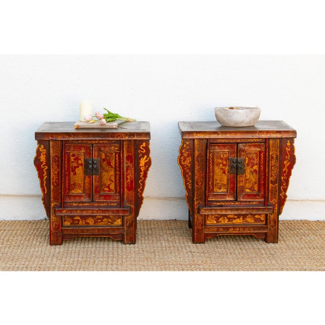 Chinoiserie Pair of Red & Gilt Chinoiserie Small Cabinets For Sale - Image 3 of 13