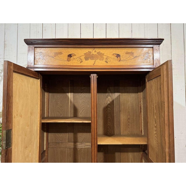 20th Century Art Nouveau Wardrobe in Pitch Pine and Speckled Maple Burl For Sale - Image 11 of 18