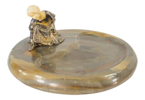 1920s Art Deco White Bronze and Onyx Ashtray