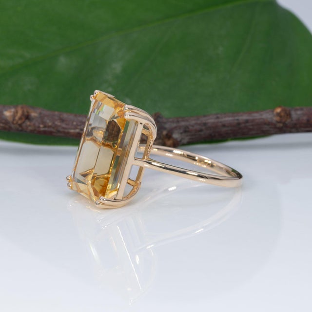 11.7Ct Citrine Ring – Emerald Cut 16×12 Mm, Solid 14k Gold Statement Ring For Sale In Columbus - Image 6 of 9