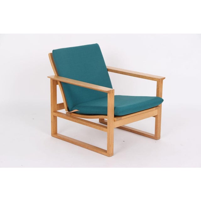 Model 2256 Lounge Chairs in Oak and Fabric by Børge Mogensen for Fredericia, Set of 2 For Sale - Image 14 of 18