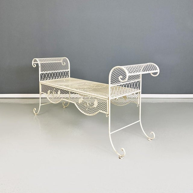 Mid-Century Modern Italian Classic White Iron Outdoor Bench, 1960s For Sale - Image 4 of 14