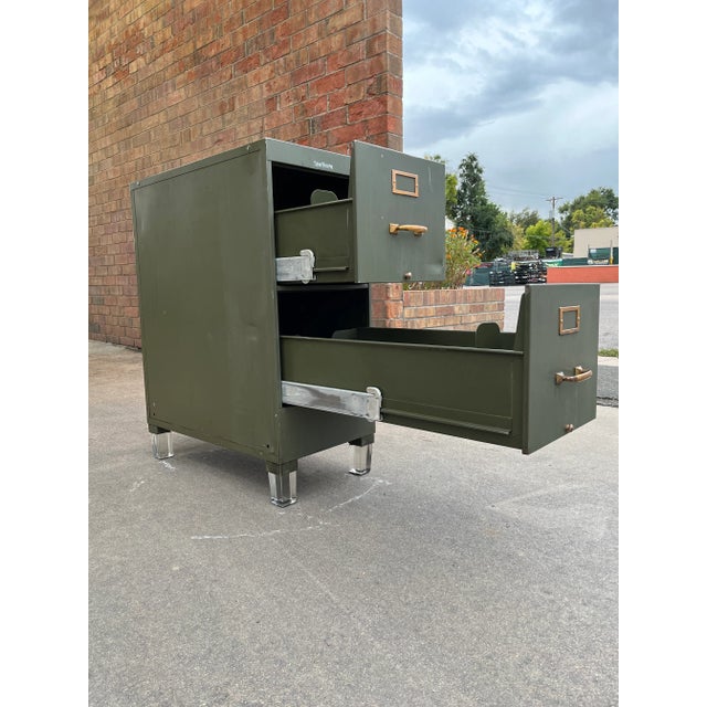 1940s 1940s Shaw Walker File Cabinet Having Brass Pulls & Lucite Feet For Sale - Image 5 of 12