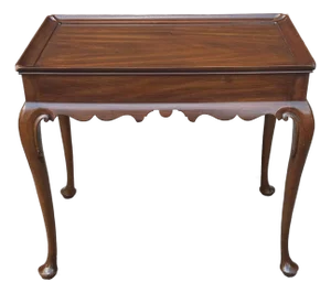 Vintage Virginia Galleries by Henkel Harris Queen Anne Style Mahogany Silver Table