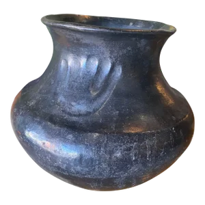 1910s Attributed Sara Fina Tafoya Bear Paw Pot Native American Santa Clara Pottery Vase Serafina