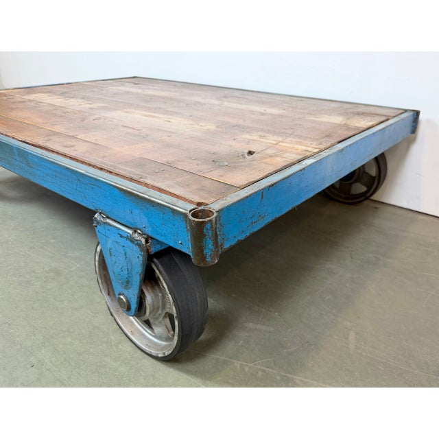 Large Industrial Blue Coffee Table Cart, 1960s For Sale - Image 4 of 16
