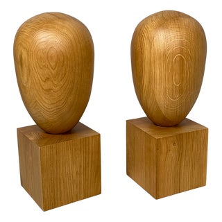 Italian Postmodern Stylized Head Sculptures in Wood, 1990s, Set of 2 For Sale