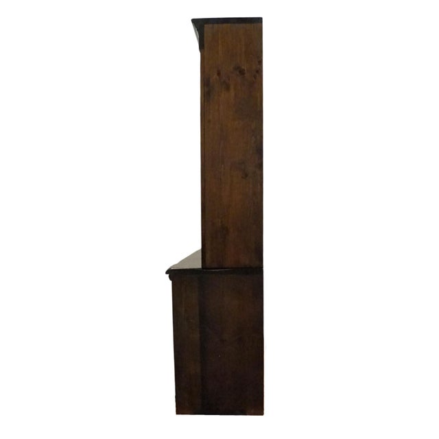 Sprague and Carleton Country Cabinet Solid Knotty Pine Maker Rustic Americana Style 56" Custom Wall Unit / Bookcase W. Cabinets For Sale - Image 11 of 17