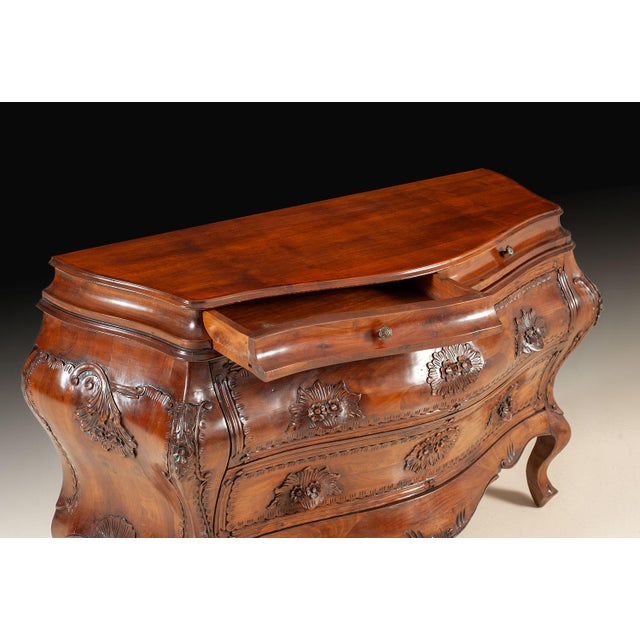 Traditional Italian Antique Solid Walnut Bombay Chest With Carved Floral Motifs For Sale - Image 3 of 4