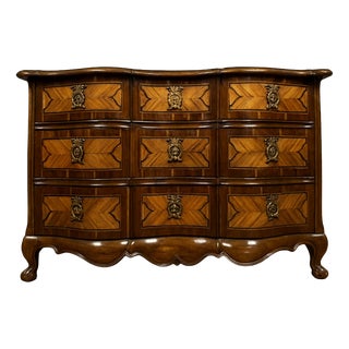 18th Century Louis XV Arbalète Commode in Marquettery of Noble Woods For Sale