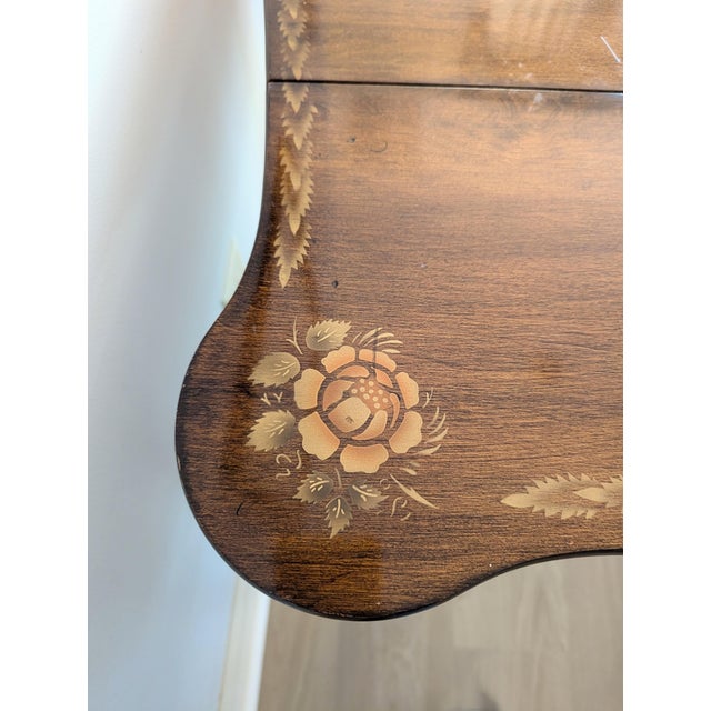 Mid 20th Century Hitchcock Stenciled Drop Leaf Dining Table 36" Butterfly Edge Mid 20th Century For Sale - Image 5 of 14