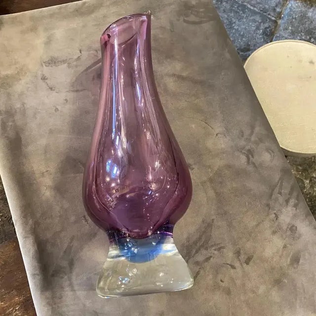 1970s Italian Mid-Century Modern Tall Purple Murano Glass Vase For Sale - Image 9 of 13