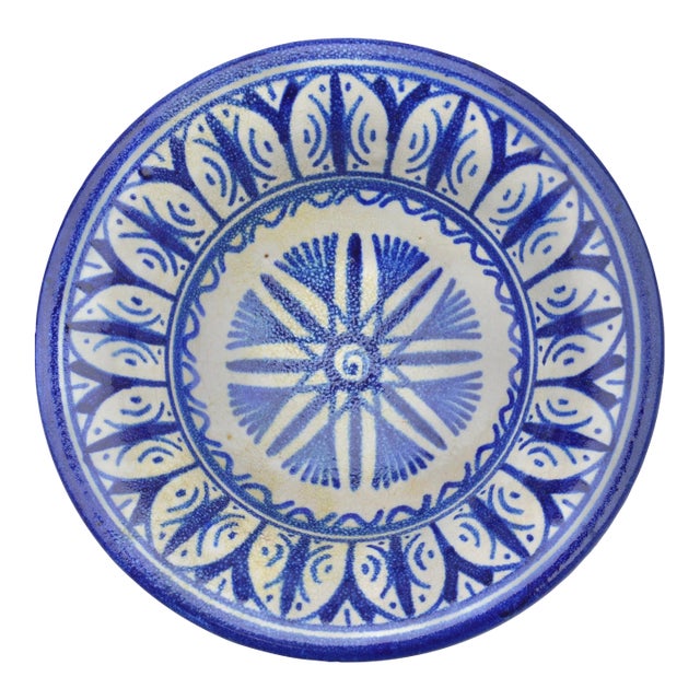 Early 20th Century Moroccan Judaica Blue Ceramic Bowl For Sale