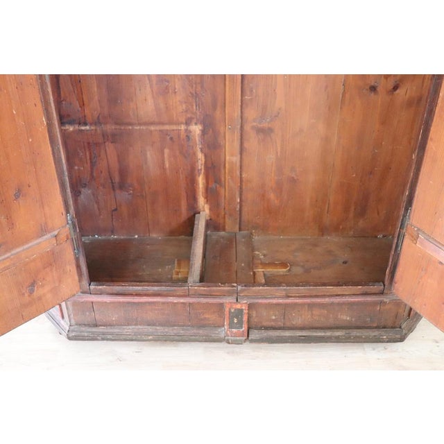 Antique Tyrolen Wardrobe in Pine, 1800s For Sale - Image 17 of 18