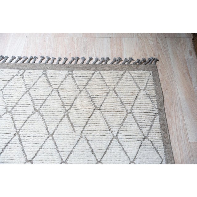 Light Ivory Cream Modern Tribal Hand-Knotted Wool Berber Rug Carpet For Sale - Image 4 of 9