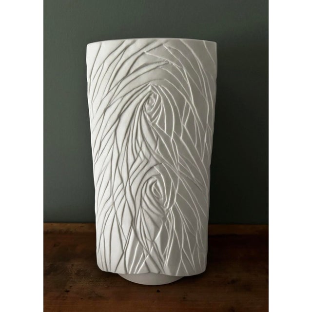 Abstract Vintage Naaman White Porcelain Triangular Modern Vase For Sale - Image 3 of 12