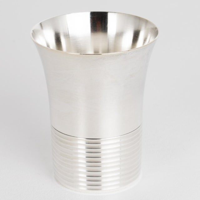 Art Deco Silver Plate Cocktail Shaker and Six Barware Glasses - 7 PCS For Sale - Image 11 of 15