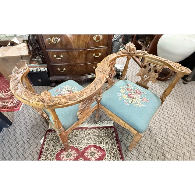 Antique Italian Renaissance Revival Bench Tete-a-Tete Carved For Sale In San Francisco - Image 6 of 11
