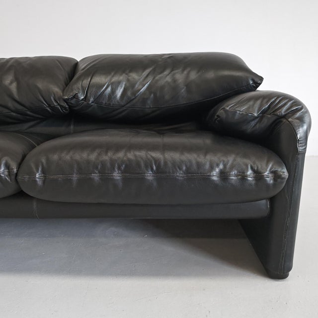 Black Leather Maralunga Sofa, 1970s For Sale - Image 12 of 18