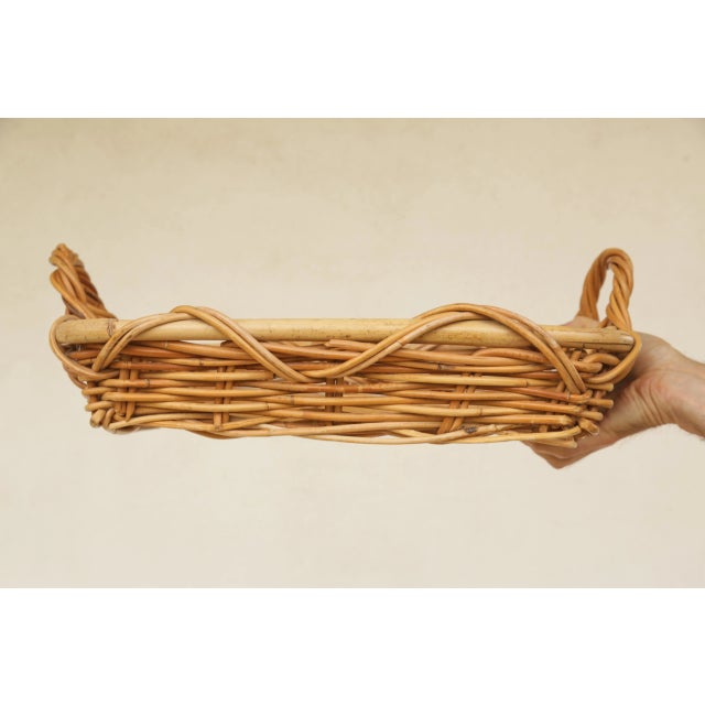1950s Mid-Century Vintage Chunky Rectangular Wicker Bread Basket With Handles For Sale - Image 17 of 18