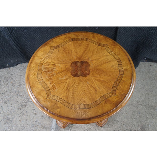 Thomasville Late 20th Century Thomasville Hills of Tuscany Round Inlaid Walnut Quatrefoil Center Table Stand For Sale - Image 4 of 12