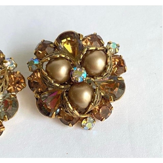 Metal Kramer Necklace & Clip on Earrings Demi Parure Vintage 50s Pearl Rhinestone Aurora Borealis Crystal Signed For Sale - Image 7 of 12