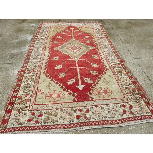 Mid 20th Century Galerie Shabab Collection Mid-20th Century Handmade Turkish Oushak Accent Rug For Sale - Image 5 of 10